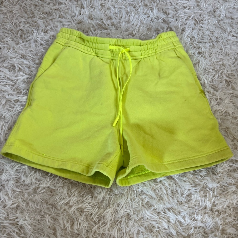 Lululemon Lounge Shorts Size 4